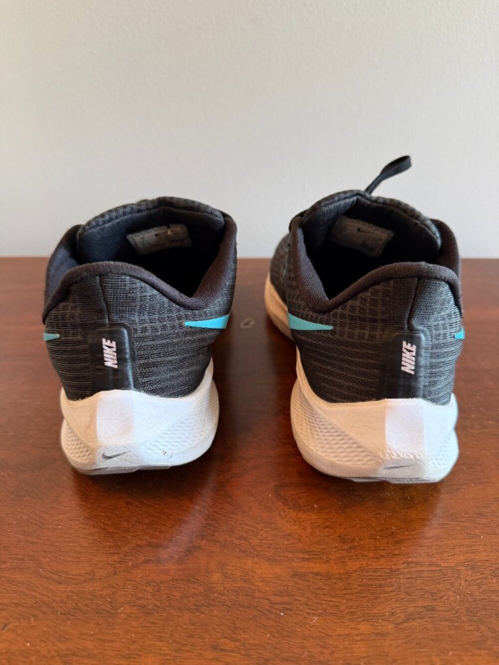 Nike Air Zoom Pegasus 39 Running Shoes Black & Chlorine Blue Men's Size 8 - Picture 4 of 6